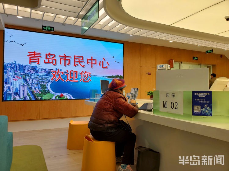 咱爸咱妈的养老金别让手机屏幕卡住了！2026年适老智能证券服务实打实大盘点