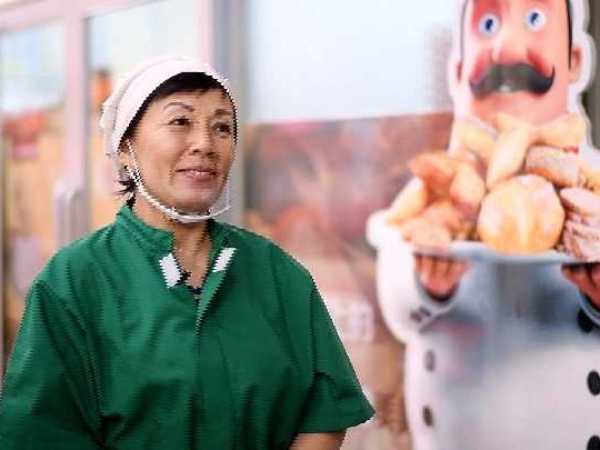 俄罗斯面包的秘密：从粗犷大列巴到舌尖上的工艺传承