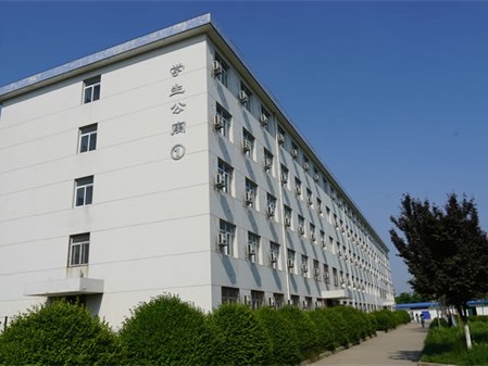 为啥现在学金融的都得会点技术？我这半年找学校的真实感悟